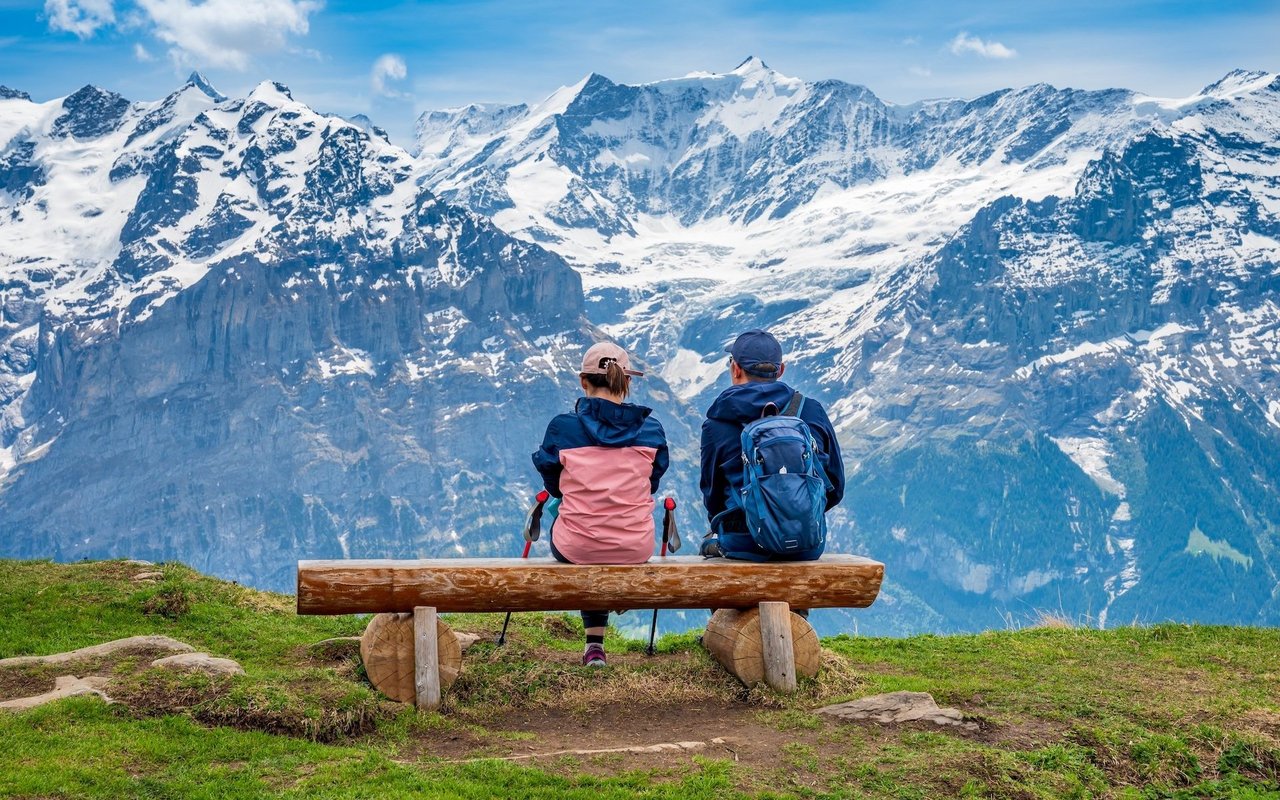 Egal ob jung oder alt: Auf dem Wanderweg sind alle Generationen vertreten.