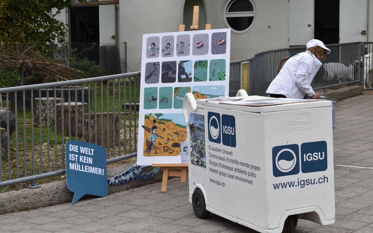 Donatella in Action: Die gebürtige Tessinerin ist bei IGSU-Aktionen in der ganzen Schweiz dabei.