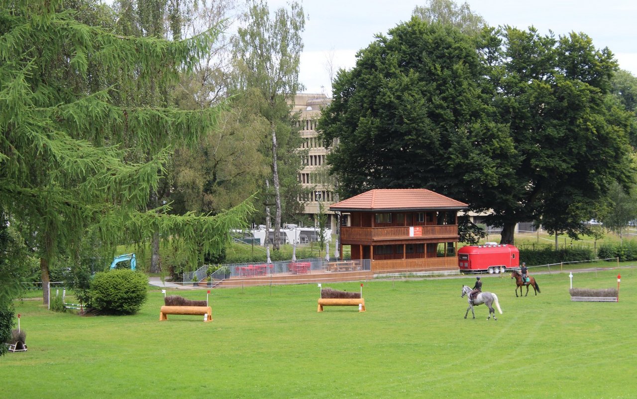 Das Springgartencafé ist eine Neuheit und seit Mitte Juni 2024 bei schönem Wetter geöffnet.