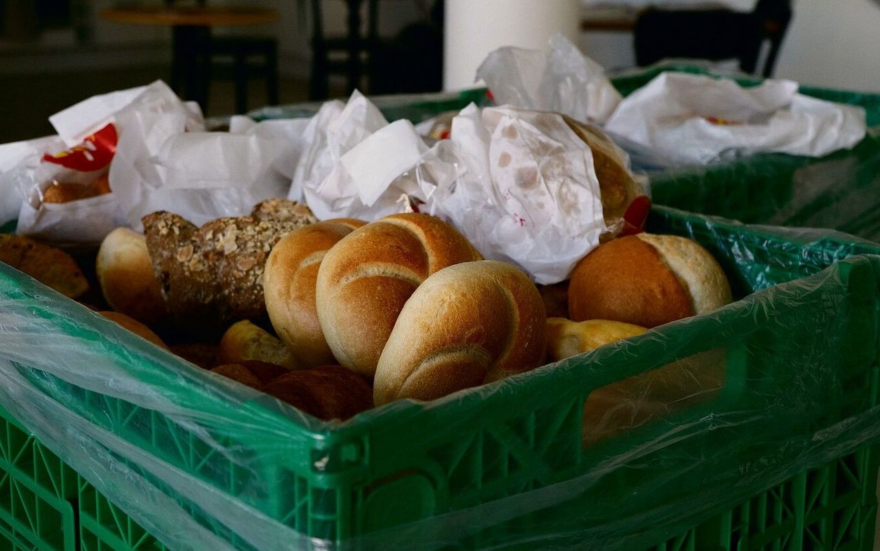 Nach der Ausgabe der gesammelten Lebensmittel bleibt oft kein Brot mehr übrig.